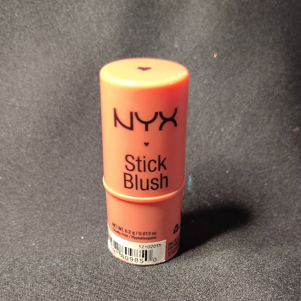 NYX Stick Blush in Coral
